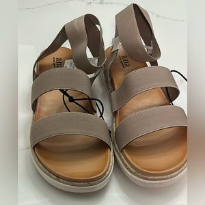 a.n.a Foster Blush NWT Shoes CB16